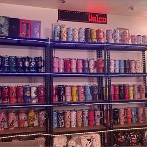 Pick a Stanley off the wall ❤️‍🔥❤️‍🔥